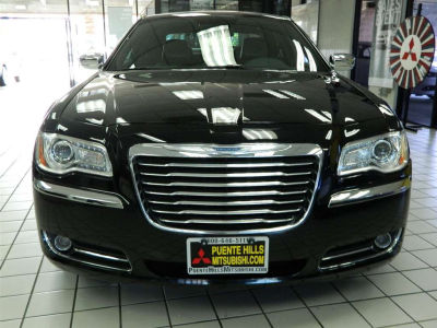2012 Chrysler 300  Limited
