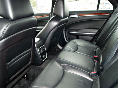 2012 Chrysler 300  Limited