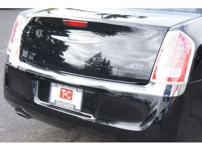 2012 Chrysler 300  Limited