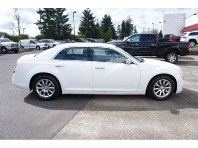 2012 Chrysler 300  Limited