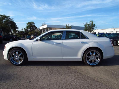 2011 Chrysler 300  Limited