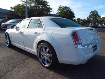 2011 Chrysler 300  Limited