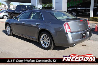 2012 Chrysler 300  Limited