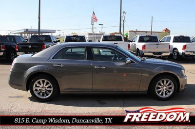 2012 Chrysler 300  Limited