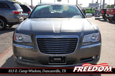 2012 Chrysler 300  Limited