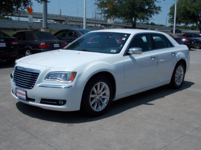 2012 Chrysler 300  Limited