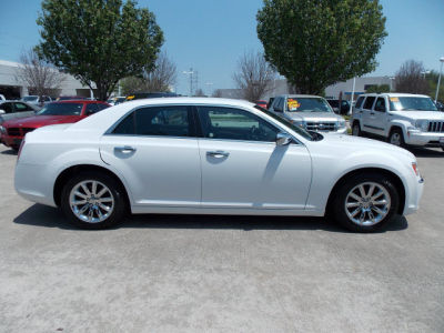 2012 Chrysler 300  Limited