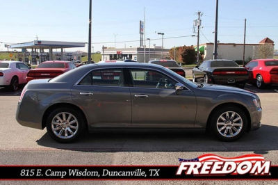 2012 Chrysler 300  Limited