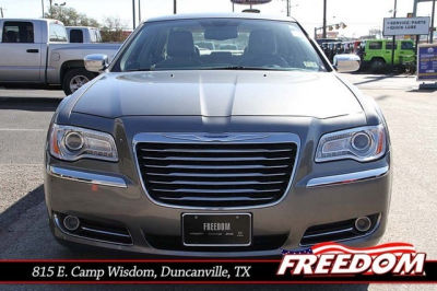 2012 Chrysler 300  Limited