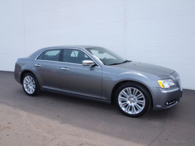 2012 Chrysler 300  Limited