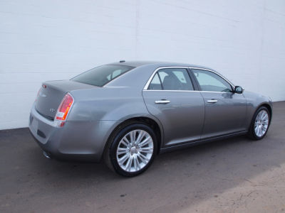2012 Chrysler 300  Limited