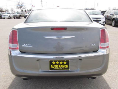 2012 Chrysler 300  Limited