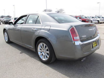 2012 Chrysler 300  Limited