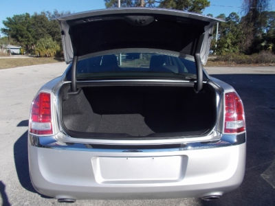 2012 Chrysler 300  Limited