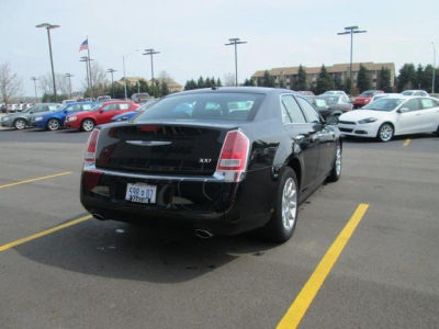 2012 Chrysler 300  Limited