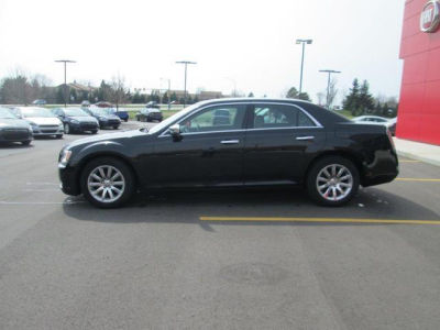 2012 Chrysler 300  Limited