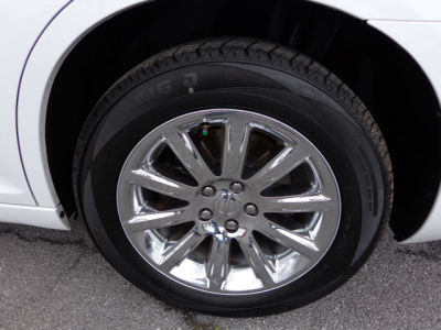 2012 Chrysler 300  Limited