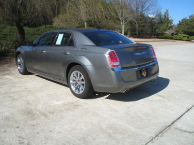 2012 Chrysler 300  Limited