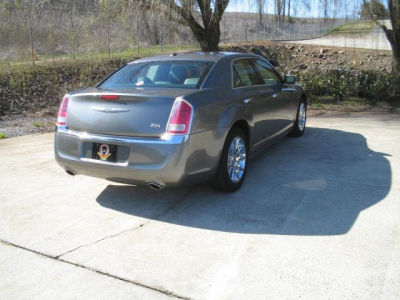 2012 Chrysler 300  Limited