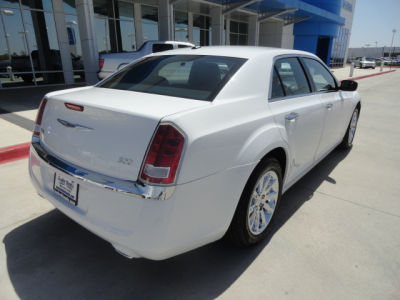 2012 Chrysler 300  Limited