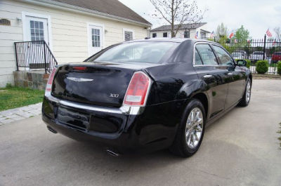 2012 Chrysler 300  Limited