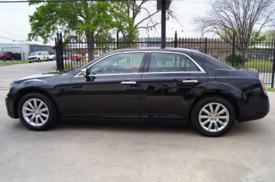 2012 Chrysler 300  Limited