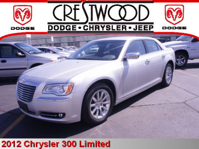 2012 Chrysler 300  Limited