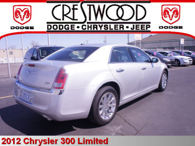 2012 Chrysler 300  Limited