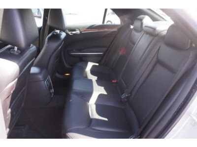 2012 Chrysler 300  Limited