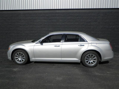 2012 Chrysler 300  Limited
