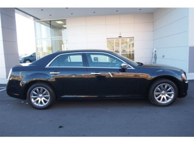 2012 Chrysler 300  Limited