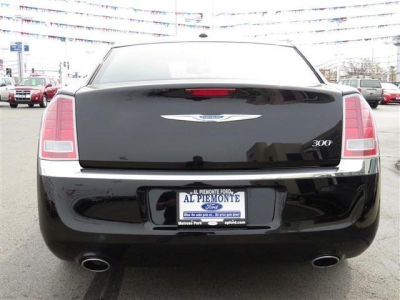 2012 Chrysler 300  Limited