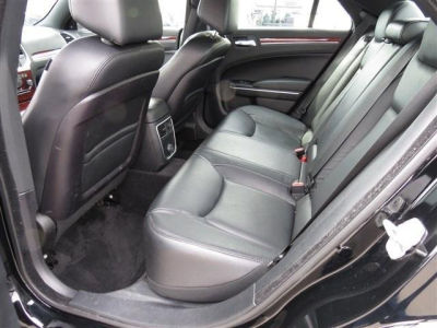 2012 Chrysler 300  Limited