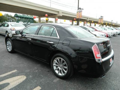 2012 Chrysler 300  Limited