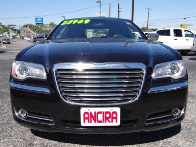2012 Chrysler 300  Limited