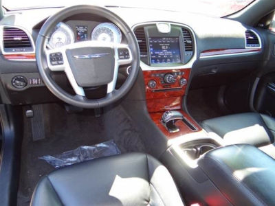 2012 Chrysler 300  Limited