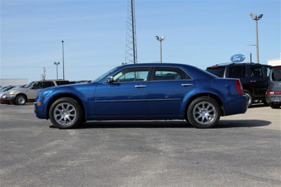 2010 Chrysler 300  Limited