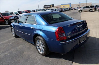 2010 Chrysler 300  Limited