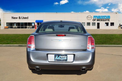 2012 Chrysler 300  Limited