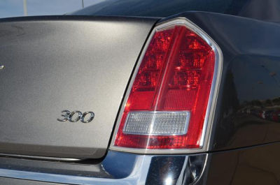 2012 Chrysler 300  Limited