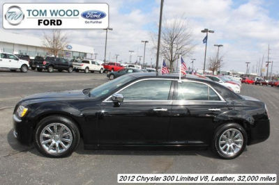 2012 Chrysler 300  Limited