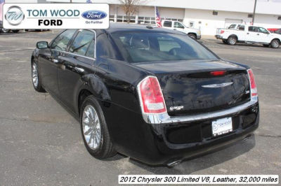 2012 Chrysler 300  Limited