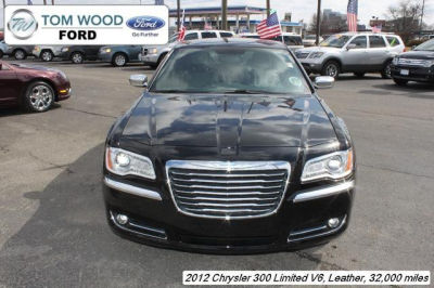 2012 Chrysler 300  Limited