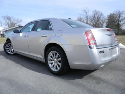 2012 Chrysler 300  Limited