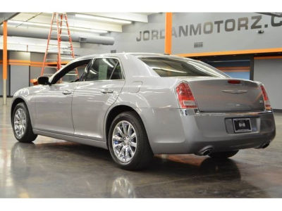 2011 Chrysler 300  Limited