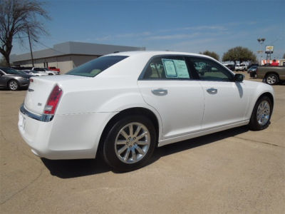 2012 Chrysler 300  Limited