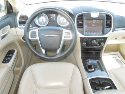2012 Chrysler 300  Limited