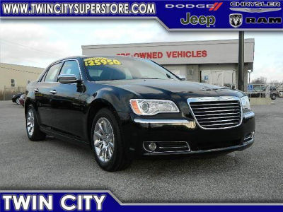 2012 Chrysler 300  Limited