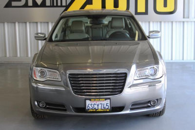 2011 Chrysler 300  Limited