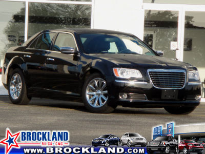 2012 Chrysler 300  Limited